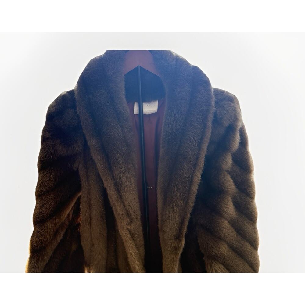 Authentic Vintage Mink Fur Coat – Rich Espresso Brown, Timeless Luxury, Size 8 - Picture 4 of 15